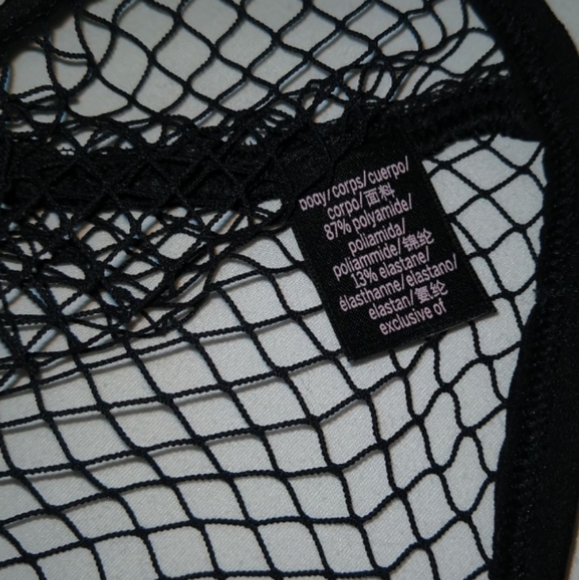 Pink VS (M) NWOT - Picture 5 of 5